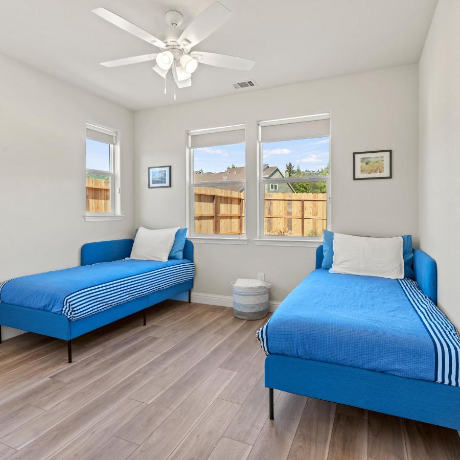 Newly Built Murphys Modern Retreat מראה חיצוני תמונה