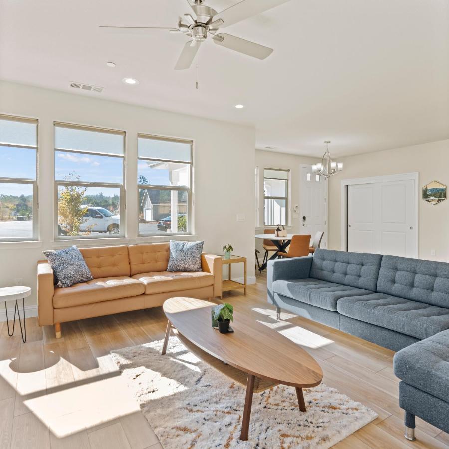 Newly Built Murphys Modern Retreat מראה חיצוני תמונה