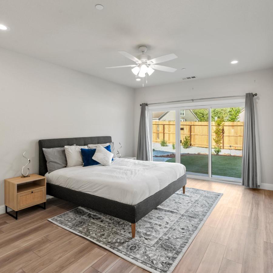 Newly Built Murphys Modern Retreat מראה חיצוני תמונה